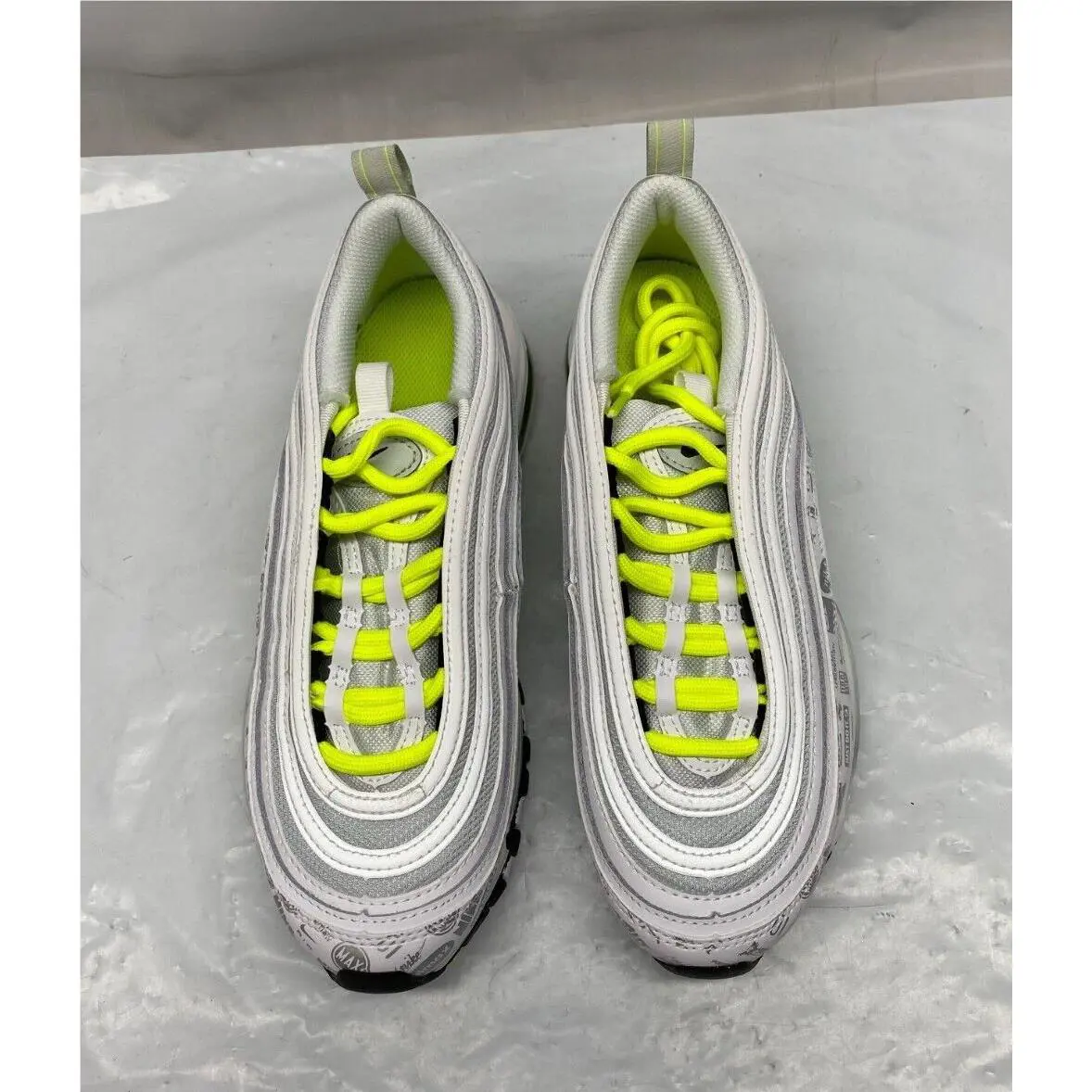 Nike shoes - 921522-108 - 921522-108 - White 1