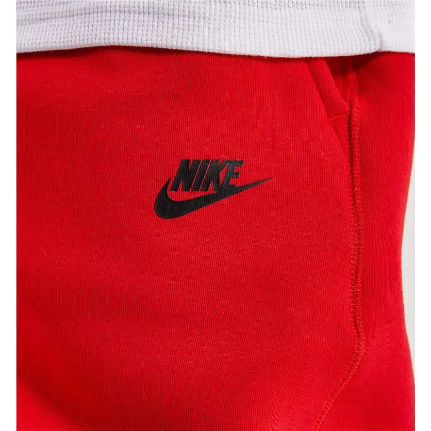 Nike clothing - Red 2