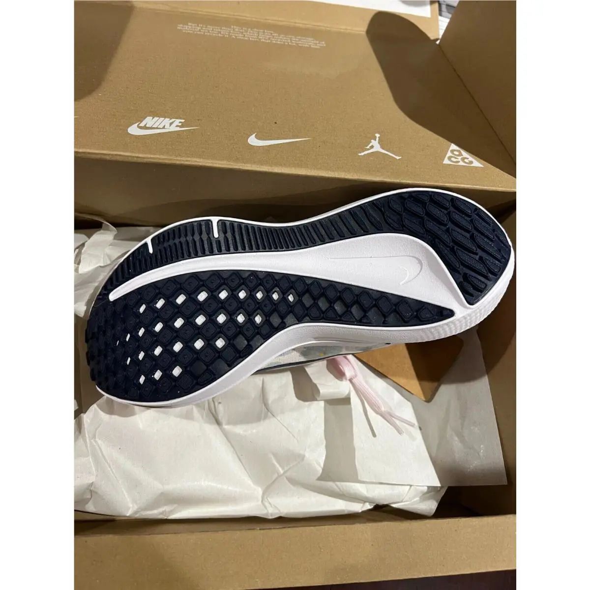 Nike shoes - PEARL PINK/MIDNIGHT NAVY 5