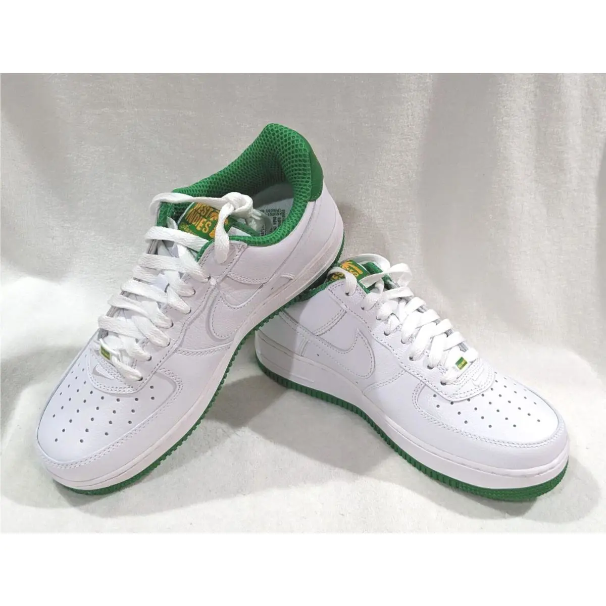 Nike shoes - Nike Air Force 1 Low Retro QS - DX1156-100 - White/Green 9