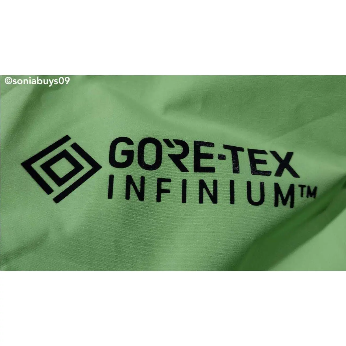 Nike clothing - GORE-TEX INFINIUM - INFINIUM - Neon 14