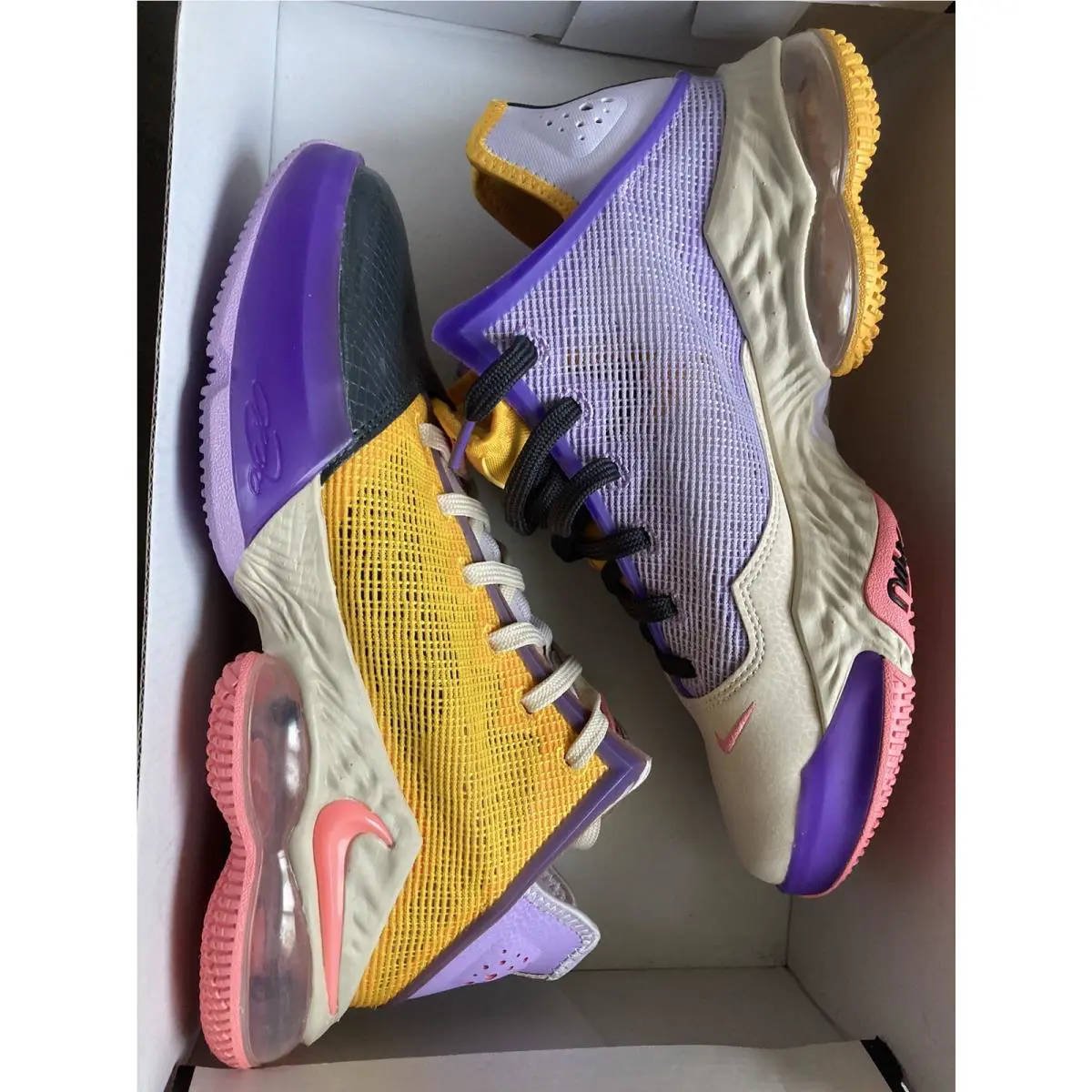 Nike shoes - Nike LeBron 19 - LeBron - DM1058-500 - Multicolor 4
