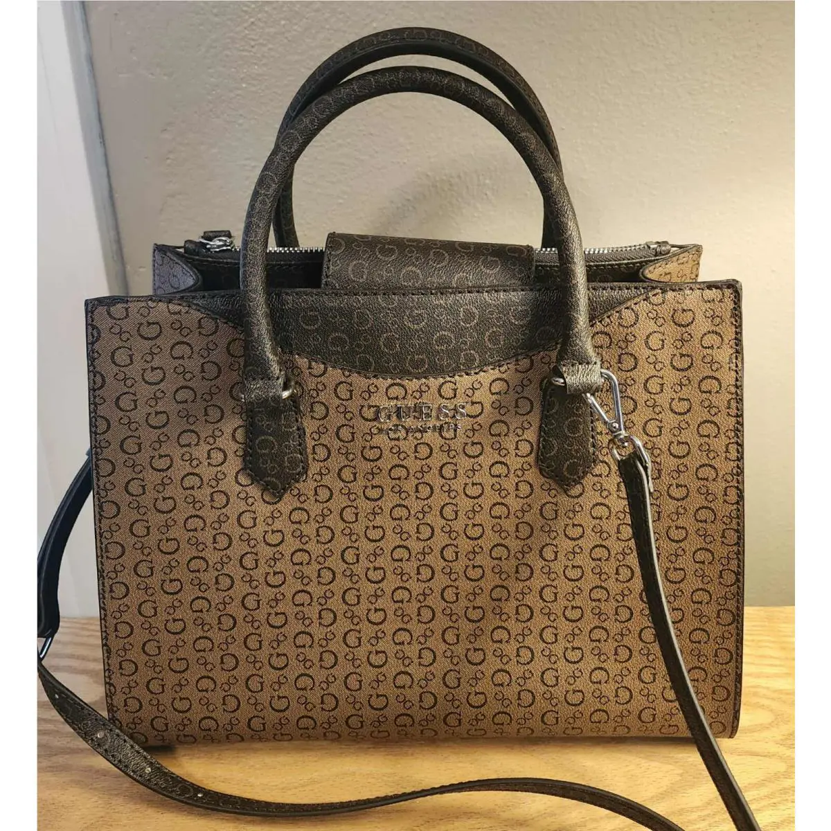 Guess Handbag Medium Size Satchel Crossbody Brown