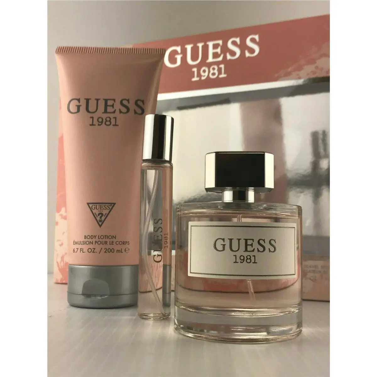 Guess 1981 Women 3pc Set Perfume Edt Spray 2.5 oz Body Lotion 6.7 Mini Spray