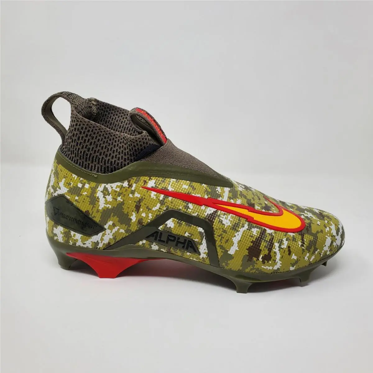 Nike shoes - Nike Alpha Menace - Alpha Menace - FN0113-200 - Multicolor (UPC: 196606134437) 2