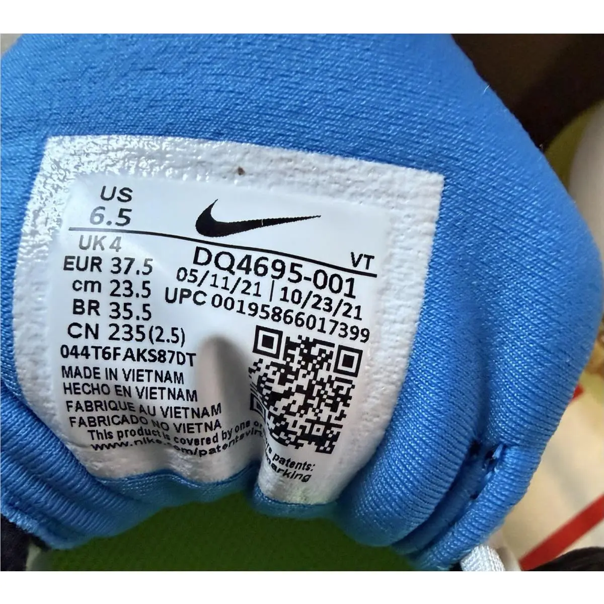 Nike shoes - Nike Air Vapormax Plus - Air Vapormax Plus - DQ4695 001 - Photon Dust / Black - Volt (UPC: 195866017399) 14