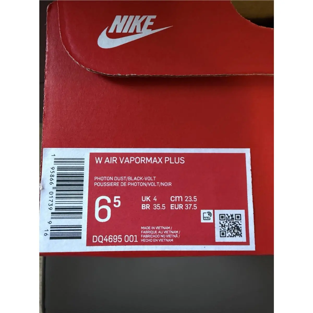 Nike shoes - Nike Air Vapormax Plus - Air Vapormax Plus - DQ4695 001 - Photon Dust / Black - Volt (UPC: 195866017399) 15