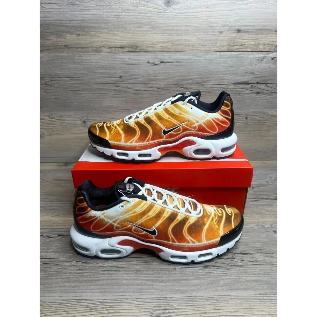 Nike Air Max Plus Light Photography Mens Size 11.5 Sport Red Mandarin DZ3531 600