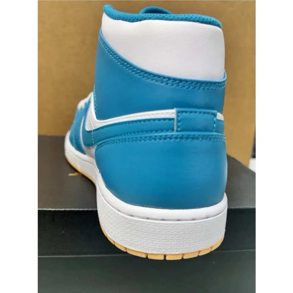 Nike shoes - Air Jordan 1 - Air - DQ8426-400 - White, Manufacturer: Aquatone/Celestial Gold/White 3