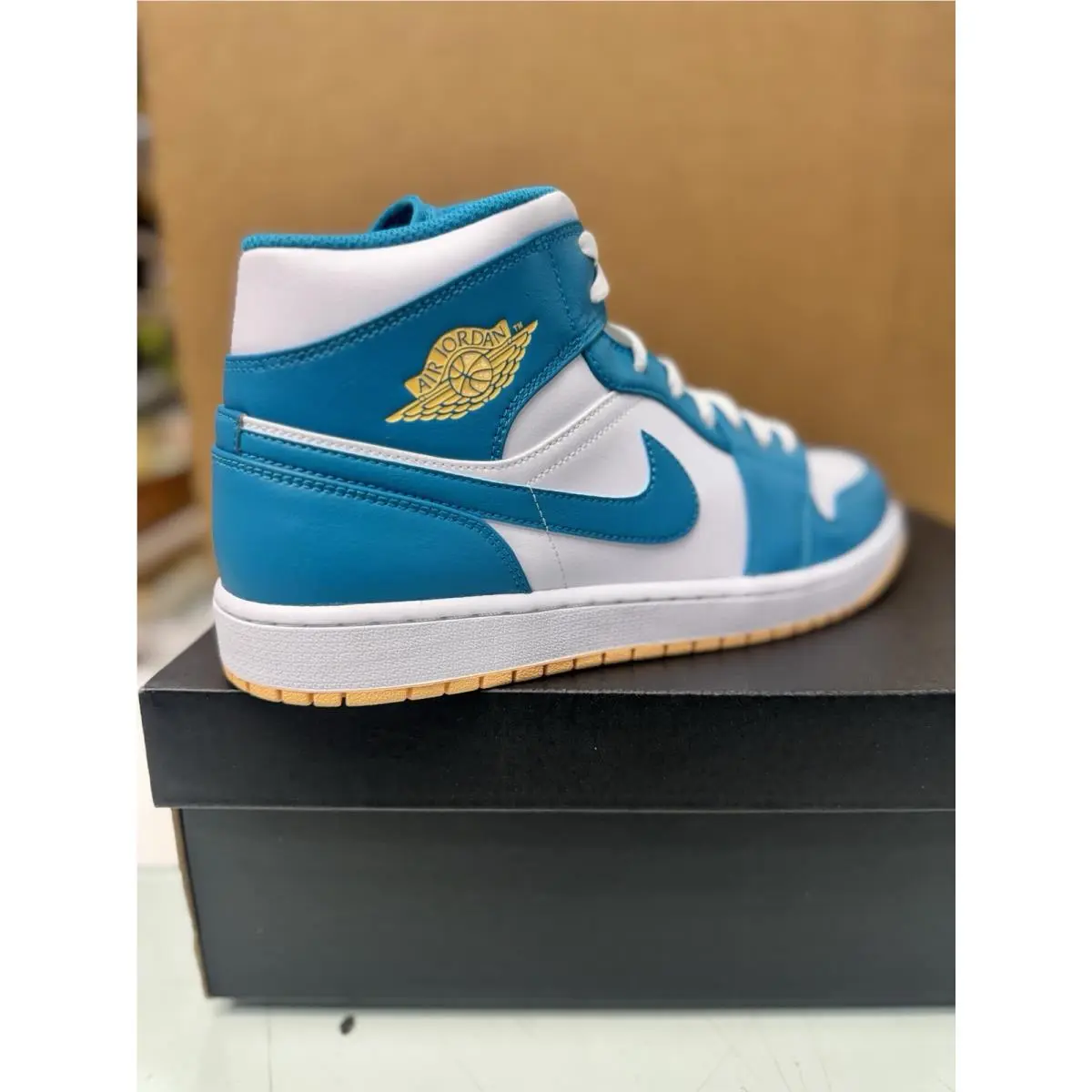 Nike shoes - Air Jordan 1 - Air - DQ8426-400 - White, Manufacturer: Aquatone/Celestial Gold/White 4