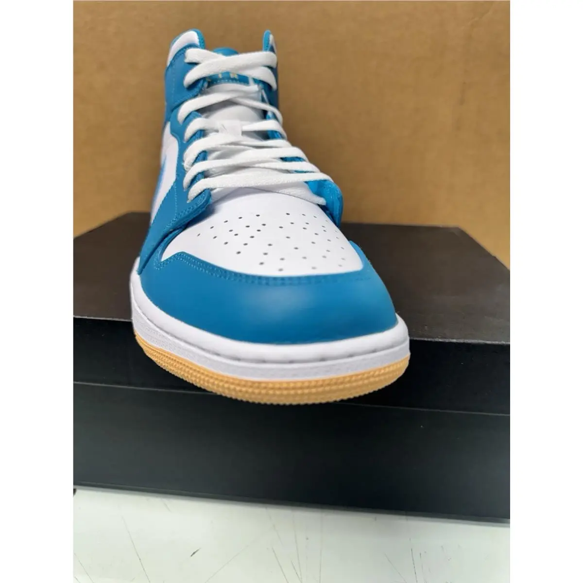 Nike shoes - Air Jordan 1 - Air - DQ8426-400 - White, Manufacturer: Aquatone/Celestial Gold/White 5
