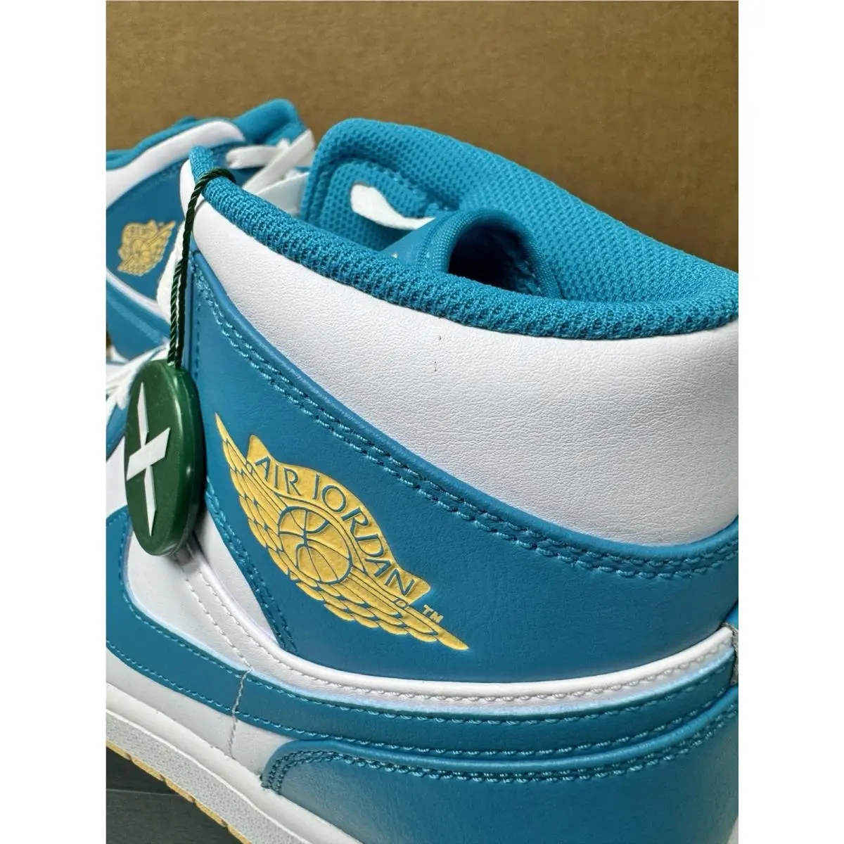 Nike shoes - Air Jordan 1 - Air - DQ8426-400 - White, Manufacturer: Aquatone/Celestial Gold/White 7