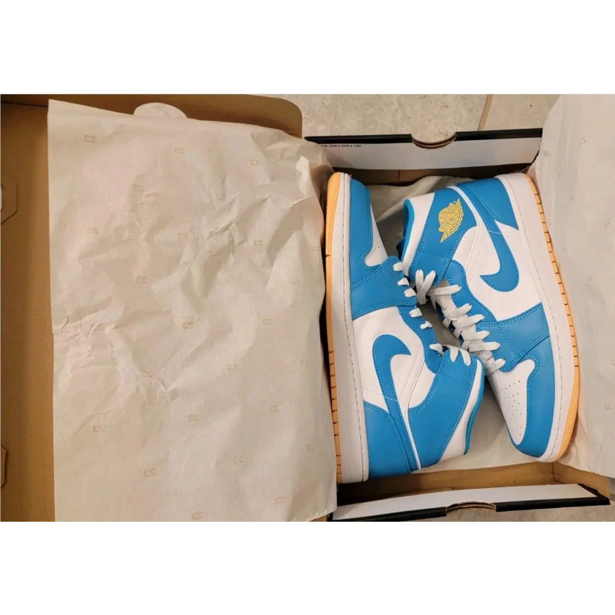 Nike shoes - Air Jordan 1 - Air - DQ8426-400 - White, Manufacturer: Aquatone/Celestial Gold/White 5