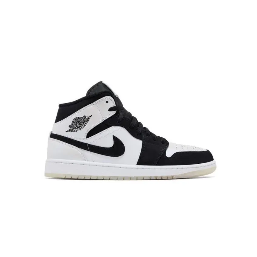 Nike shoes - Air Jordan 1 Mid SE - DH6933-100 - White 0