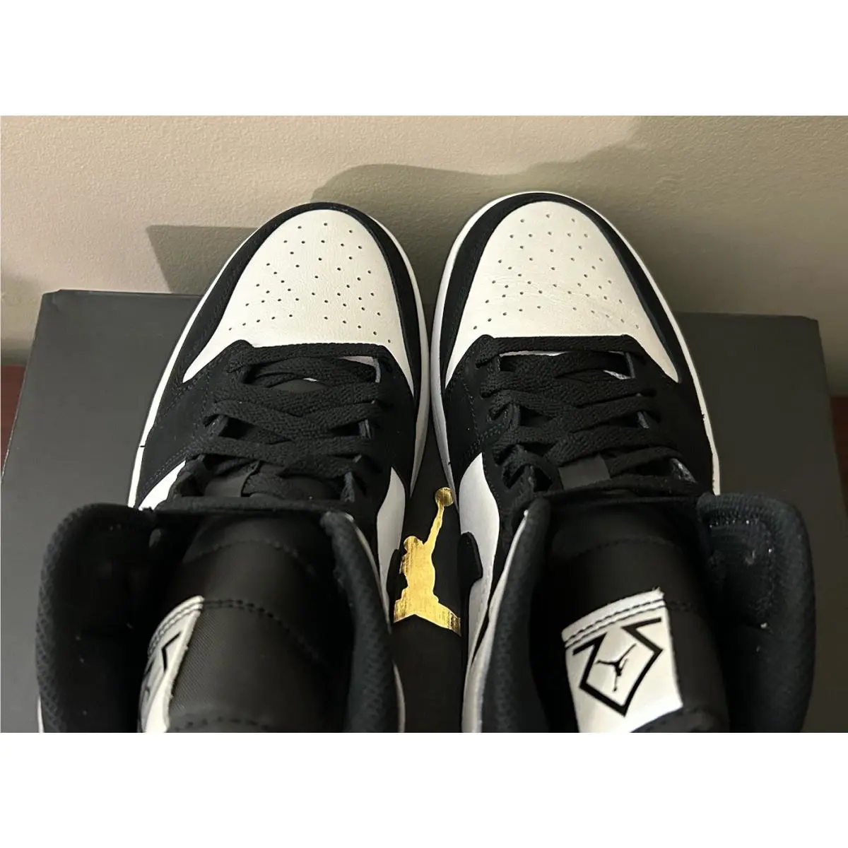 Nike shoes - Jordan Air Jordan 1 Mid - DH6933-100 - WHITE & BLACK 5