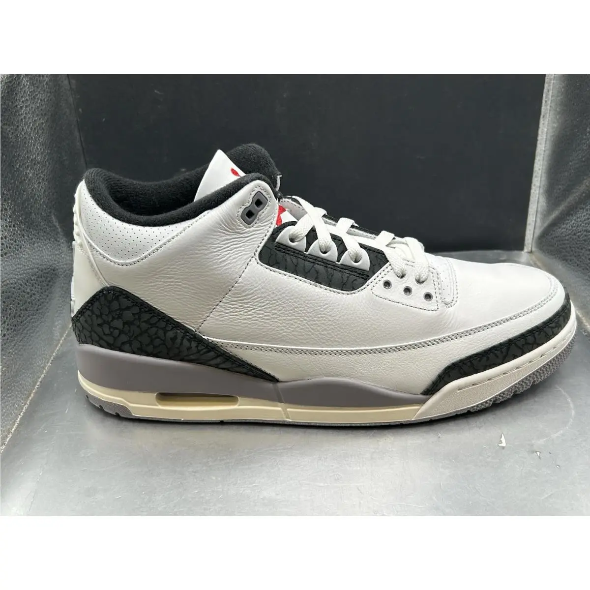Nike shoes - Air Jordan 3 - Air - CT8532-106 - Gray 3