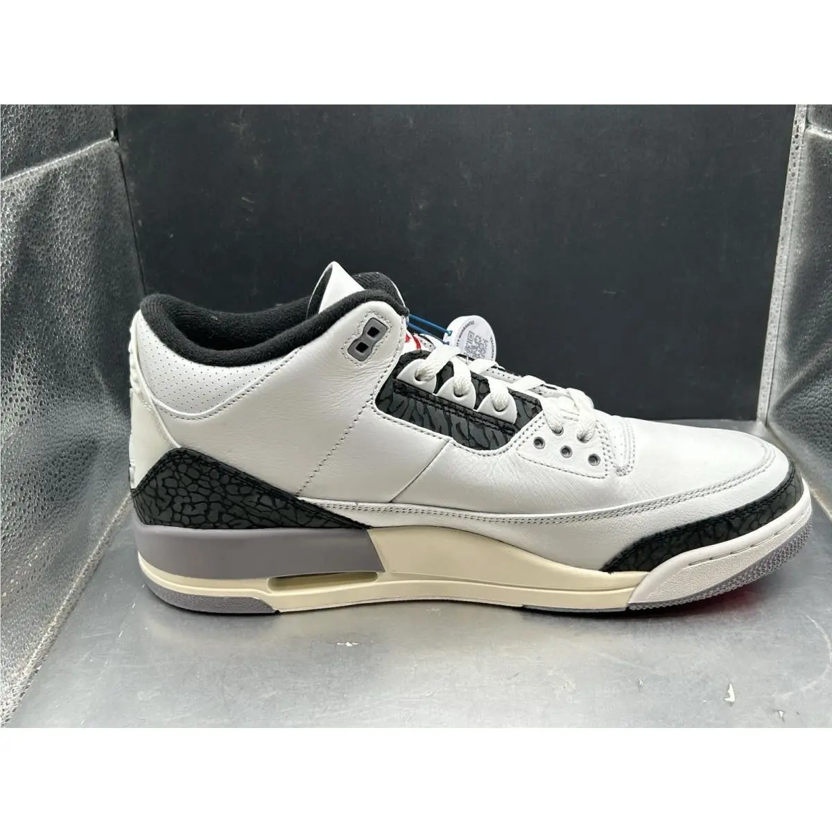 Nike shoes - Air Jordan 3 - Air - CT8532-106 - Gray 4