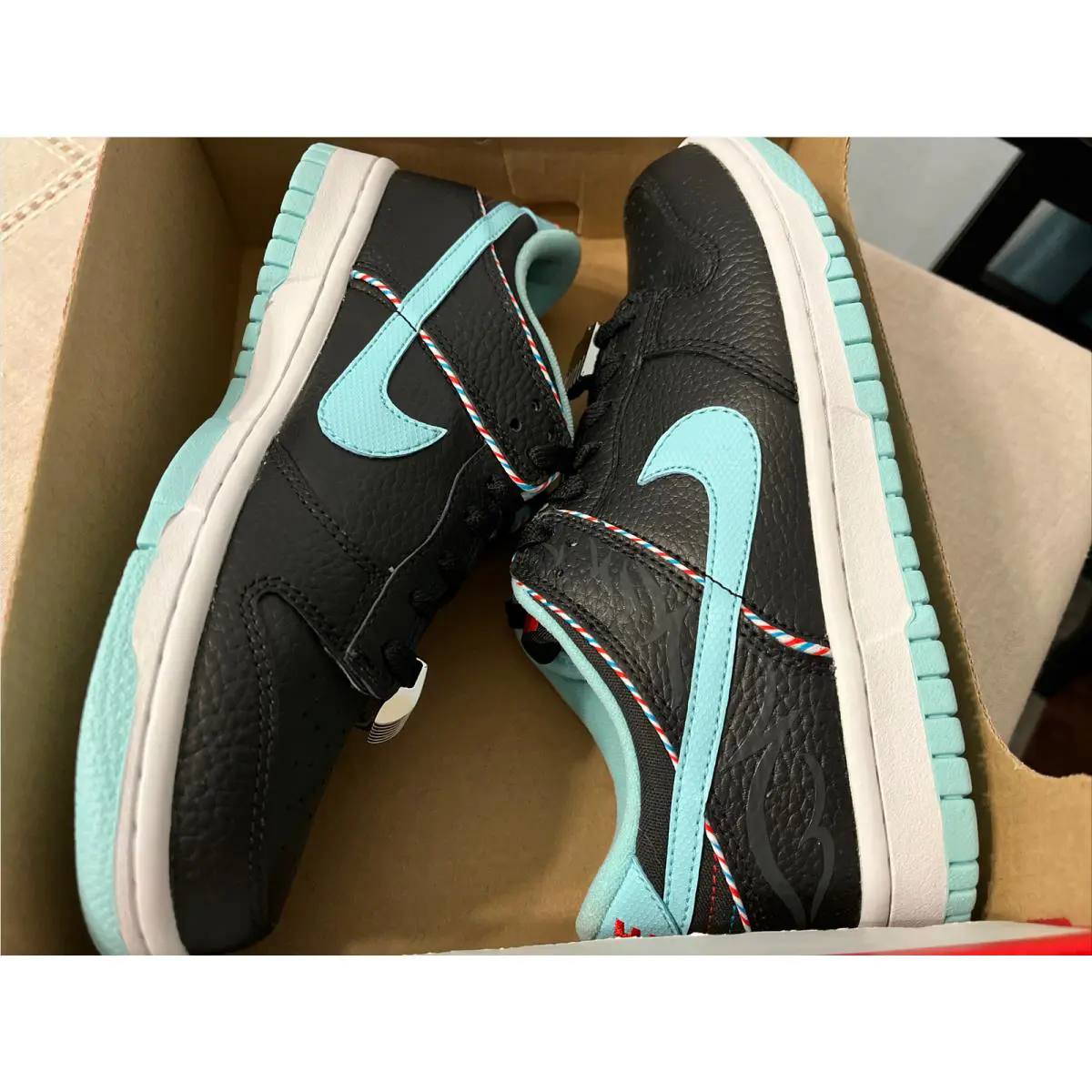 Nike shoes - Nike Dunk Low SE GS - DN3351-001 - Black/Copa-White Chile red 11