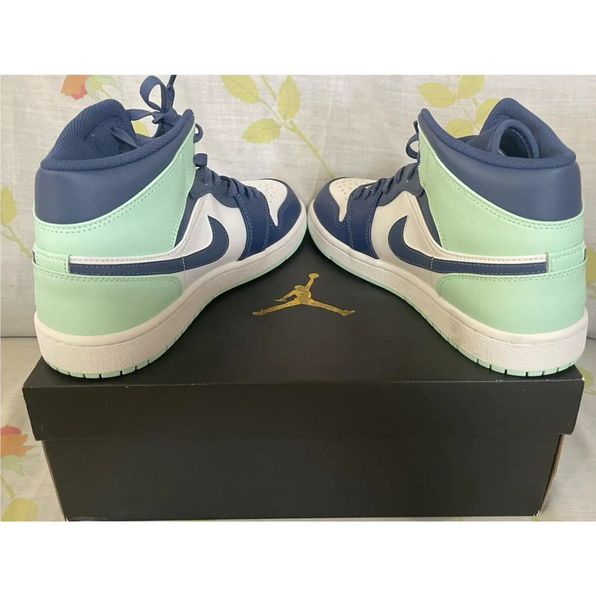 Nike shoes - Air Jordan 1 Mid - Air Mid - 554724-413 - Multicolor 2