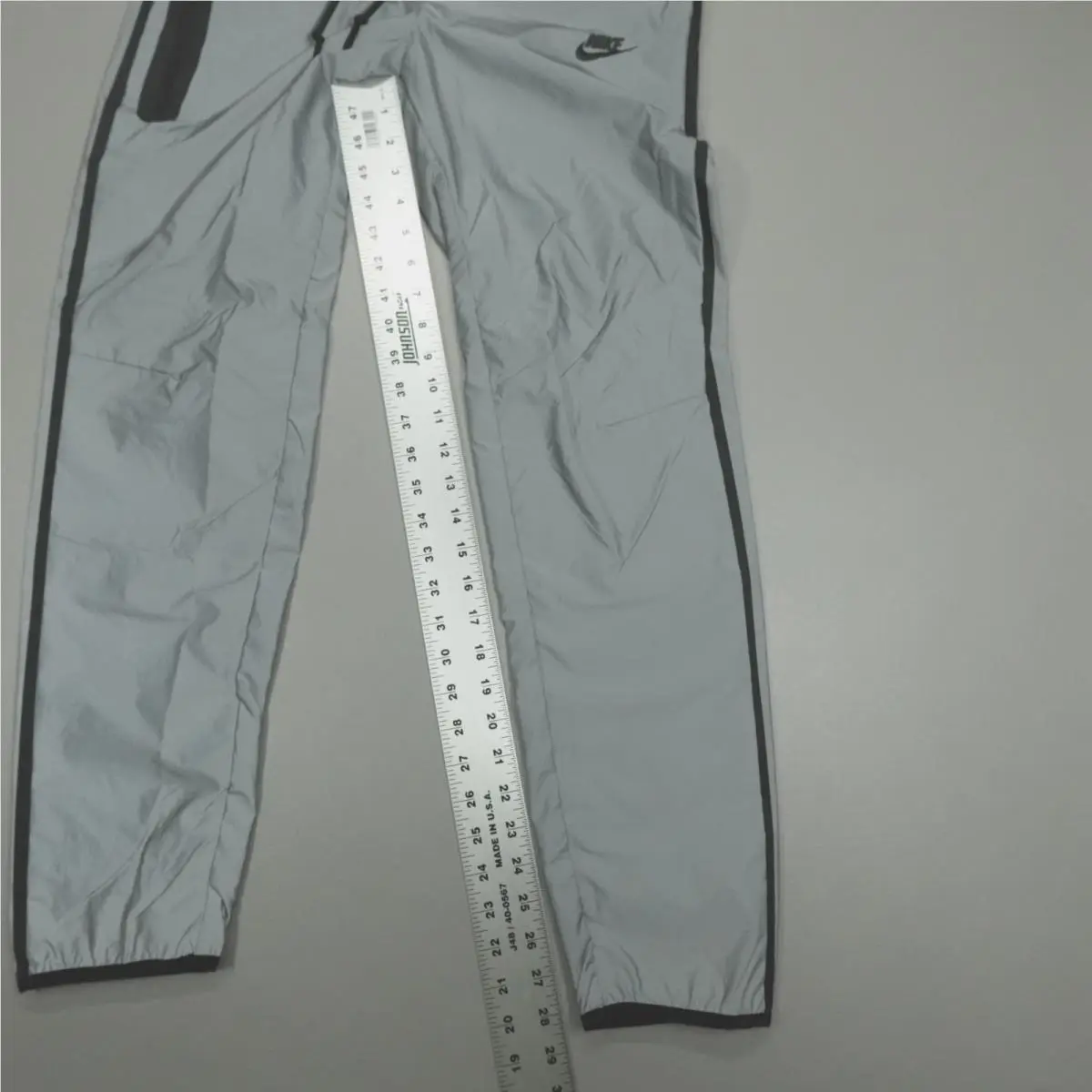 Nike clothing - Nike Tech Woven Flash - Tech Woven Flash - FZ7587 FZ7587-035 - Reflect Silver / Black 5