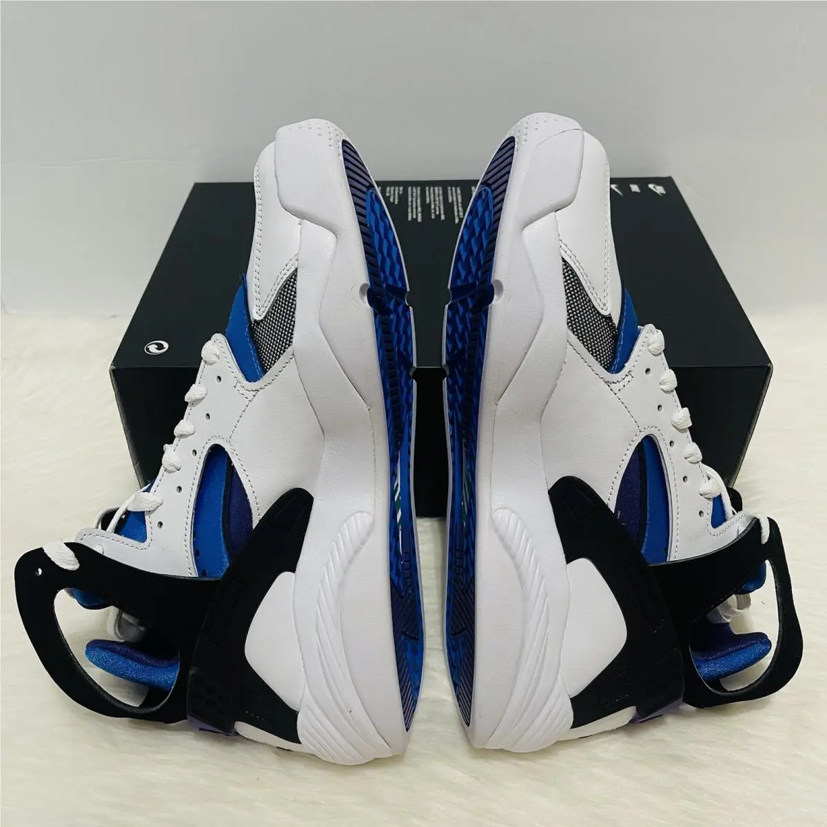 Nike shoes - Nike Air Flight Huarache - Air Flight Huarache - FD0183101 - White 7