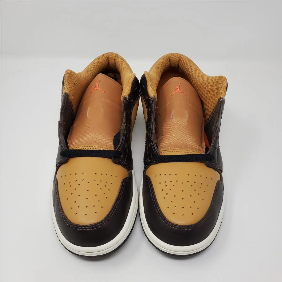 Nike shoes - Air Jordan 1 Low SE - HQ3603-201 - Brown 0