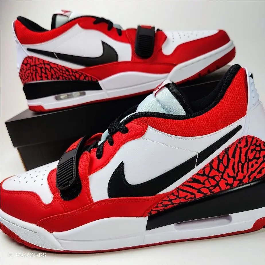 Nike shoes - Jordan Legacy 312 - Legacy - CD7069-116 - White, Manufacturer: White/Black/Gym Red 11