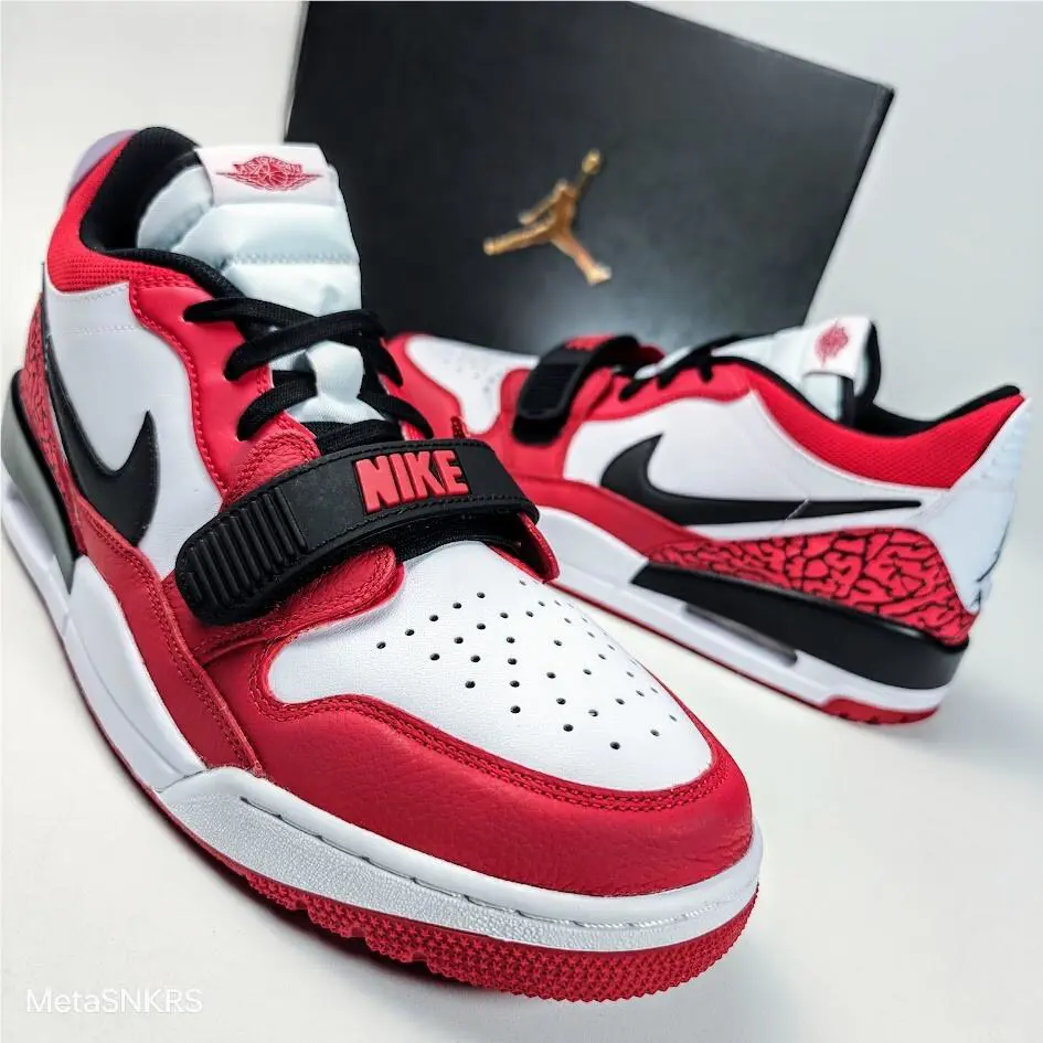 Nike shoes - Jordan Legacy 312 - Legacy - CD7069-116 - White, Manufacturer: White/Black/Gym Red 3