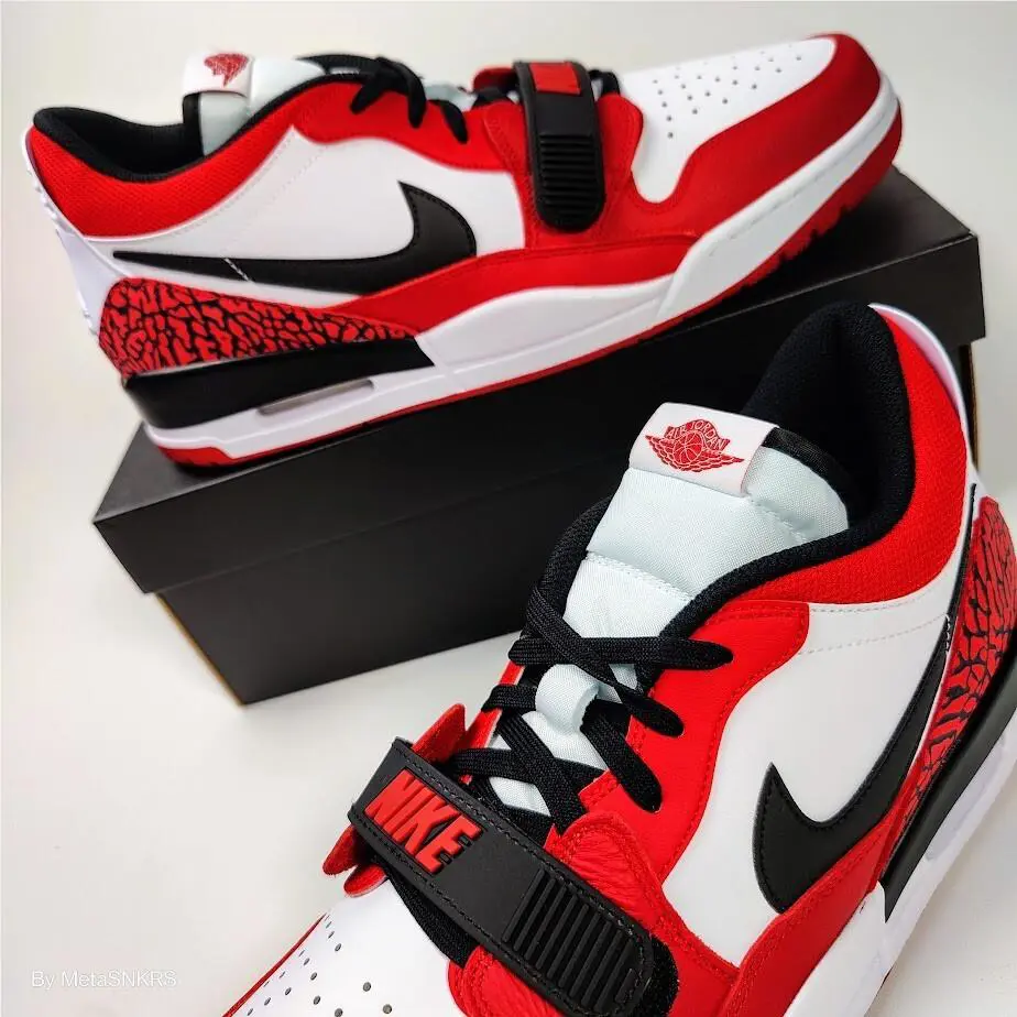 Nike shoes - Jordan Legacy 312 - Legacy - CD7069-116 - White, Manufacturer: White/Black/Gym Red 5