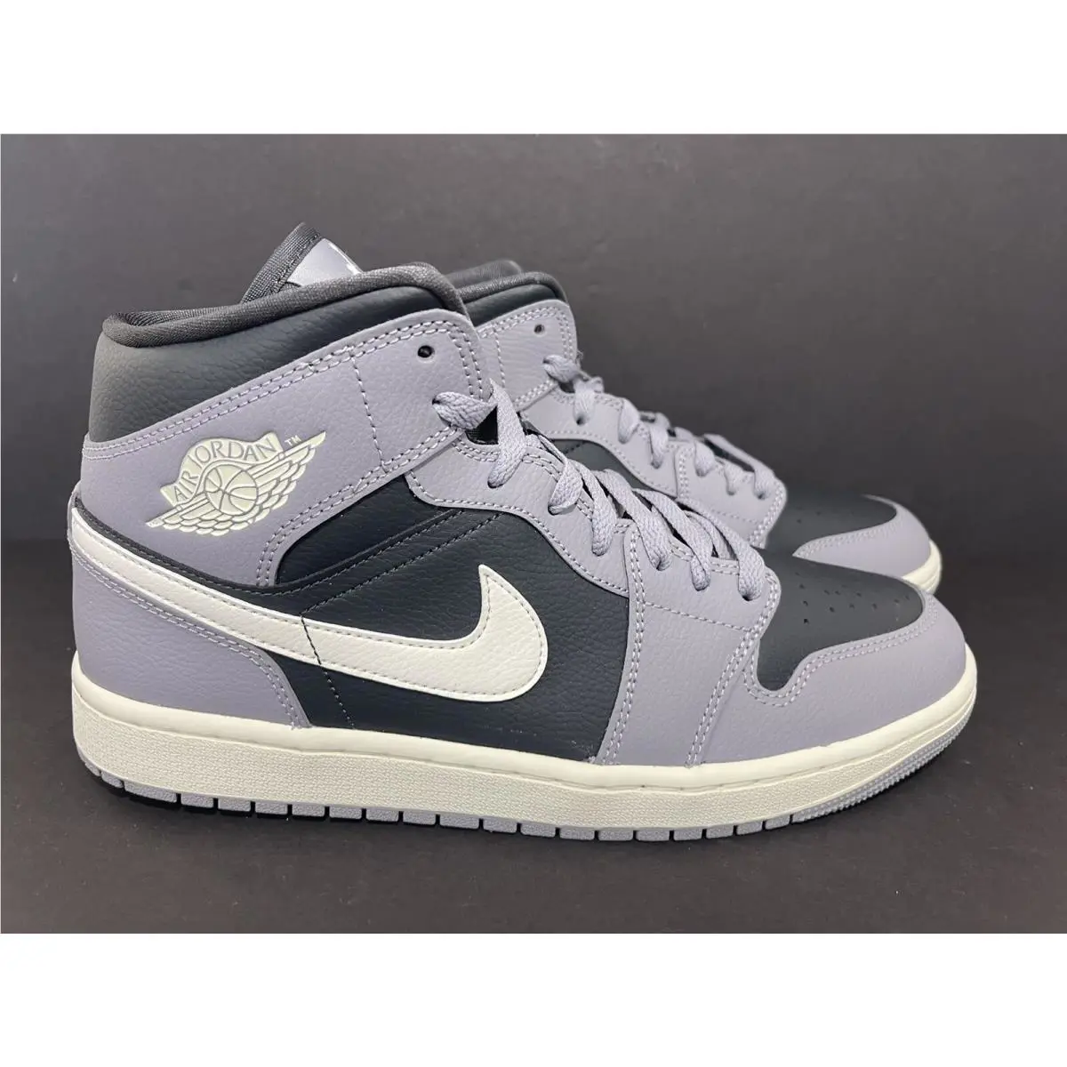 Nike shoes - Nike Air Jordan 1 - Air - BQ6472-022 - Gray 1