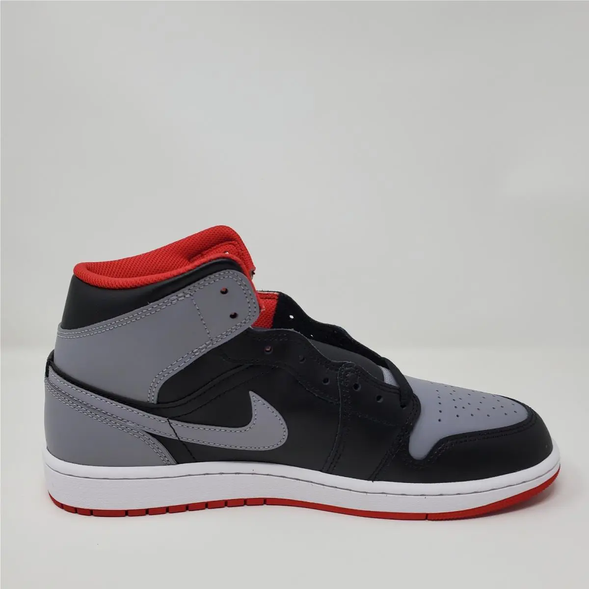 Nike shoes - Air Jordan 1 Mid - Air Mid - DQ8426-006 - Black 4