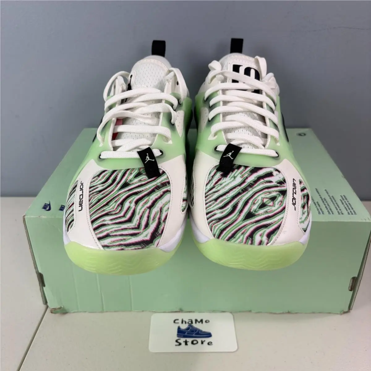 Nike shoes - Nike Air Jordan Heir - Air Heir - FZ2471 100 - Green 0