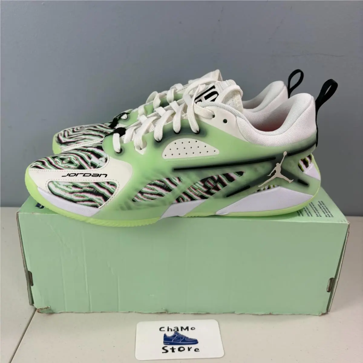 Nike shoes - Nike Air Jordan Heir - Air Heir - FZ2471 100 - Green 1