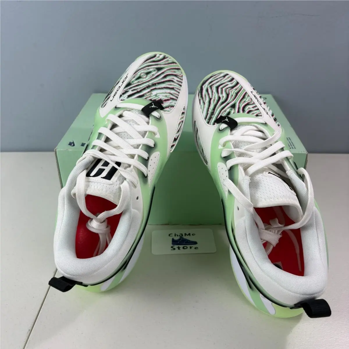 Nike shoes - Nike Air Jordan Heir - Air Heir - FZ2471 100 - Green 4