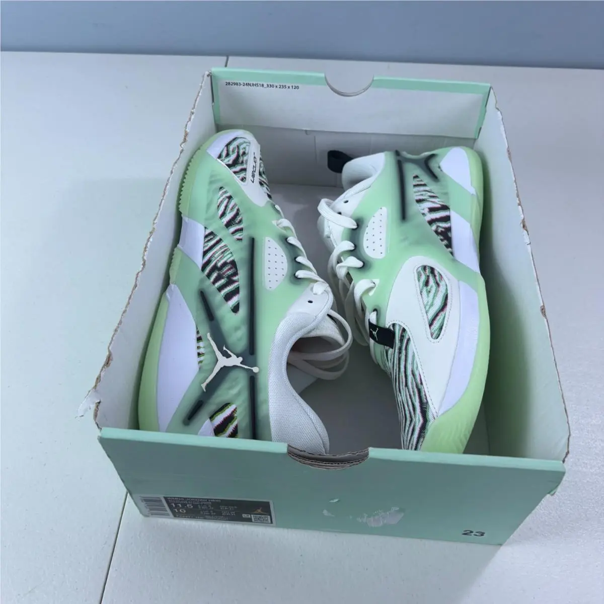 Nike shoes - Nike Air Jordan Heir - Air Heir - FZ2471 100 - Green 6