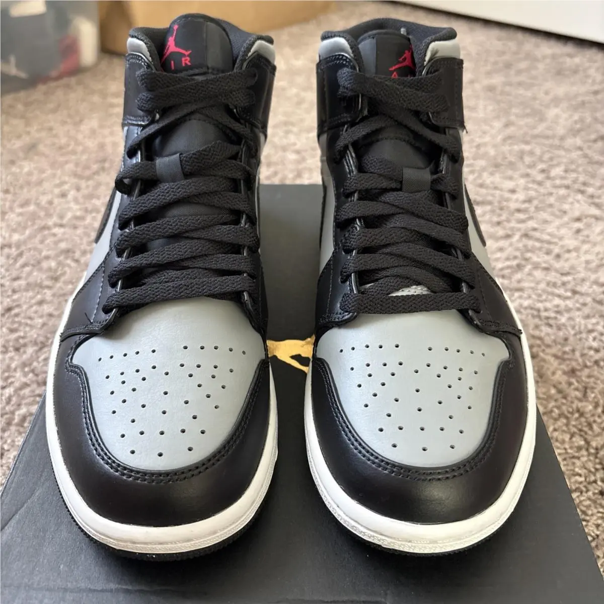 Nike Air Jordan 1 Mid `shadow` Shoe Black Gym Red Grey 554724-096 Men’s Size 9.5