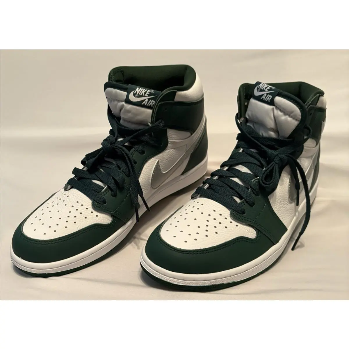 Nike shoes - Air Jordan 1 - Air - DZ5485-303 - Green 1