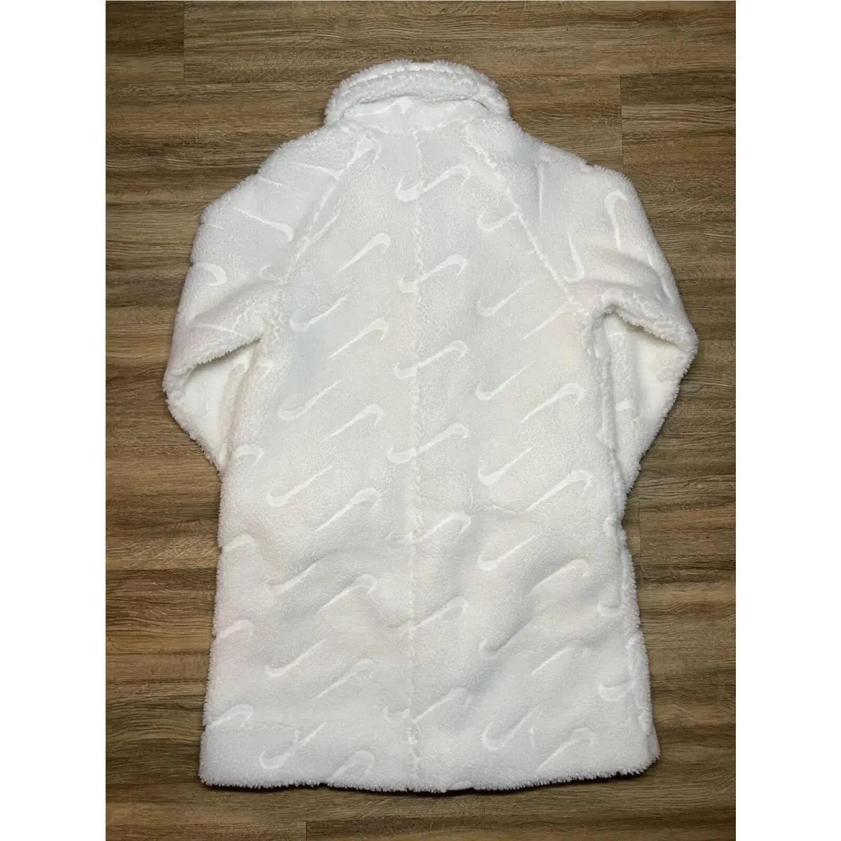 Nike clothing - Icon Clash - Icon Clash - DD5088 133 - White (UPC: 195242371428) 0