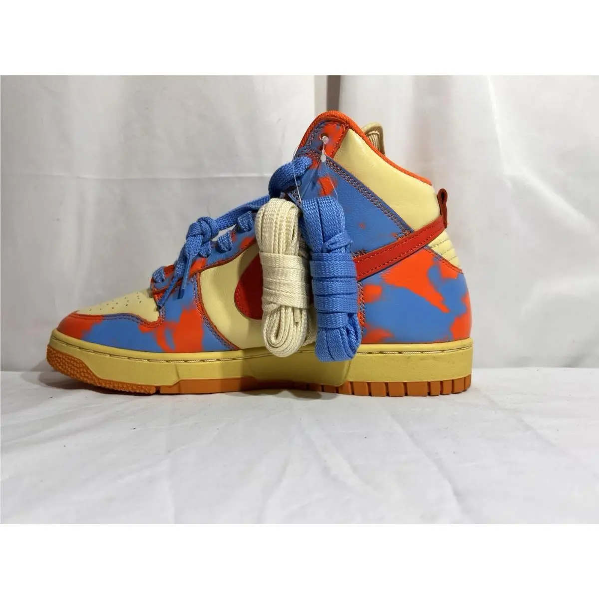 Nike shoes - Nike Men`s Dunk 1985 - Dunk - DD9404-800 - Orange (UPC: 0195241242538) 3