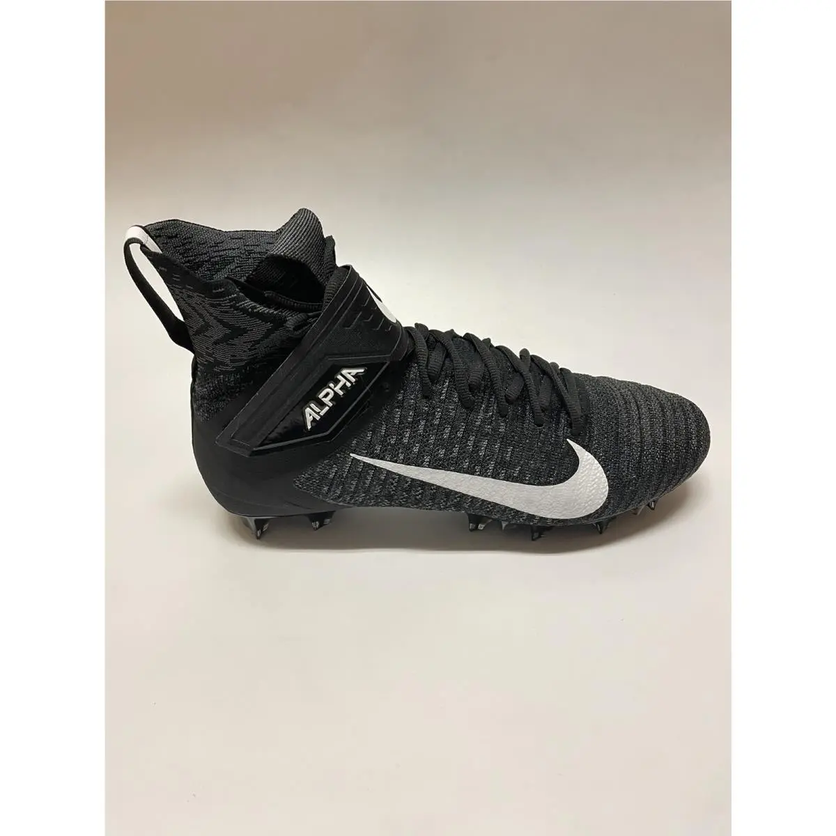 Nike Alpha Menace Elite 2 Football Cleats Black AO3374-001 Men’s Size 12.5 US