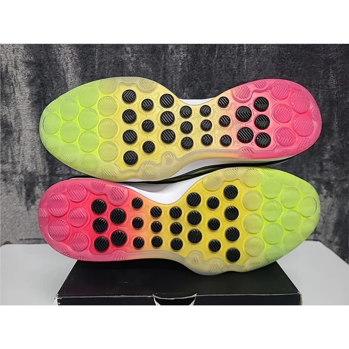 Nike shoes - Nike Air Zoom GT Hustle 2 - DJ9405-300 - Yellow 4