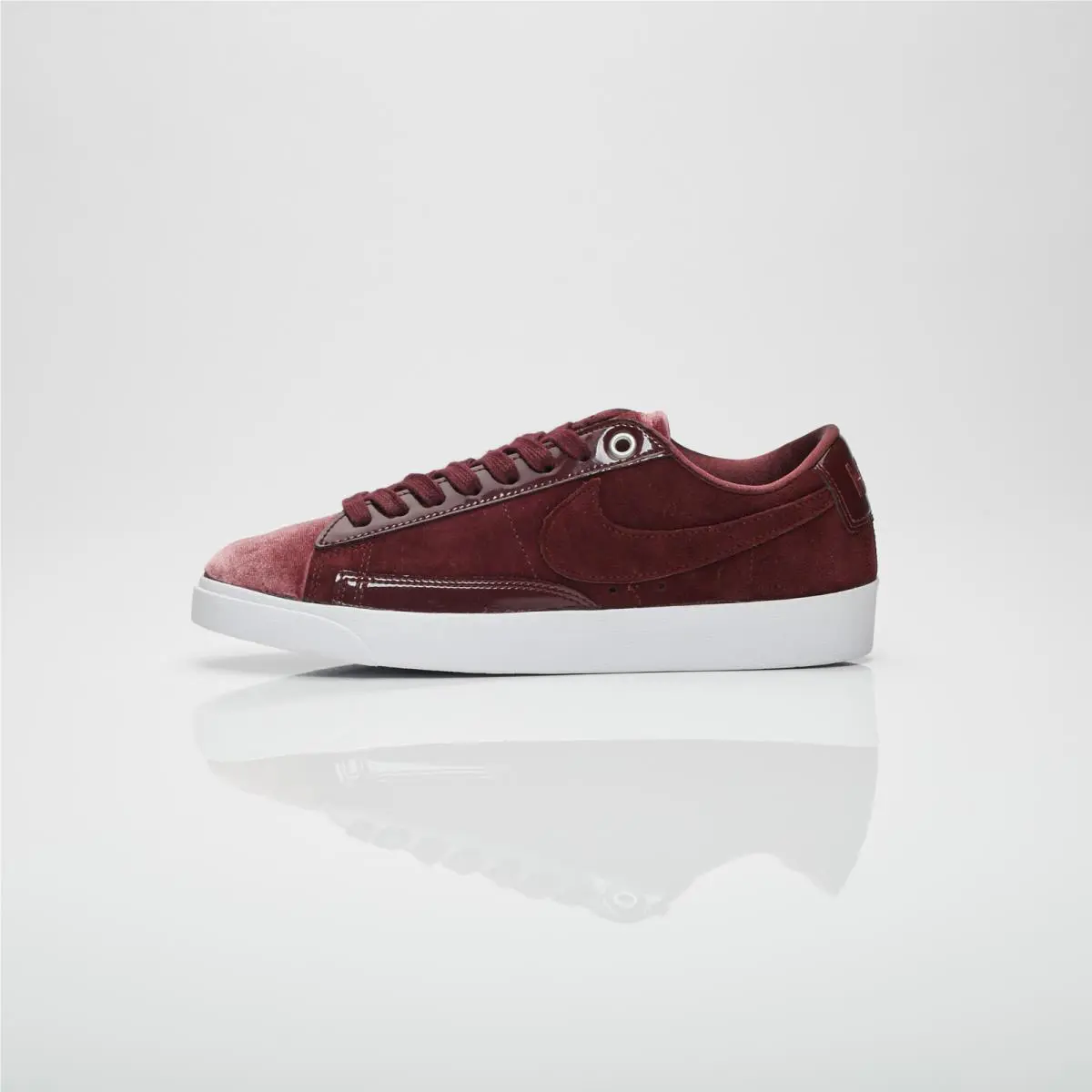 Nike shoes - Nike Blazer Low LX - Blazer Low - AA2017-606 - Burgundy Crush 1