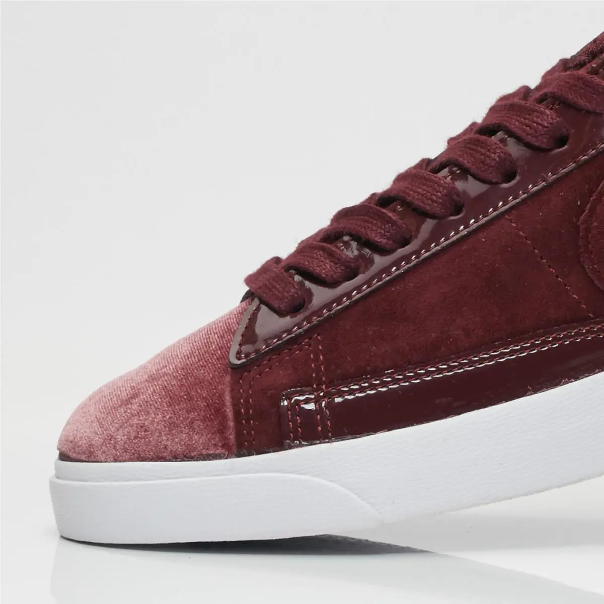 Nike shoes - Nike Blazer Low LX - Blazer Low - AA2017-606 - Burgundy Crush 3