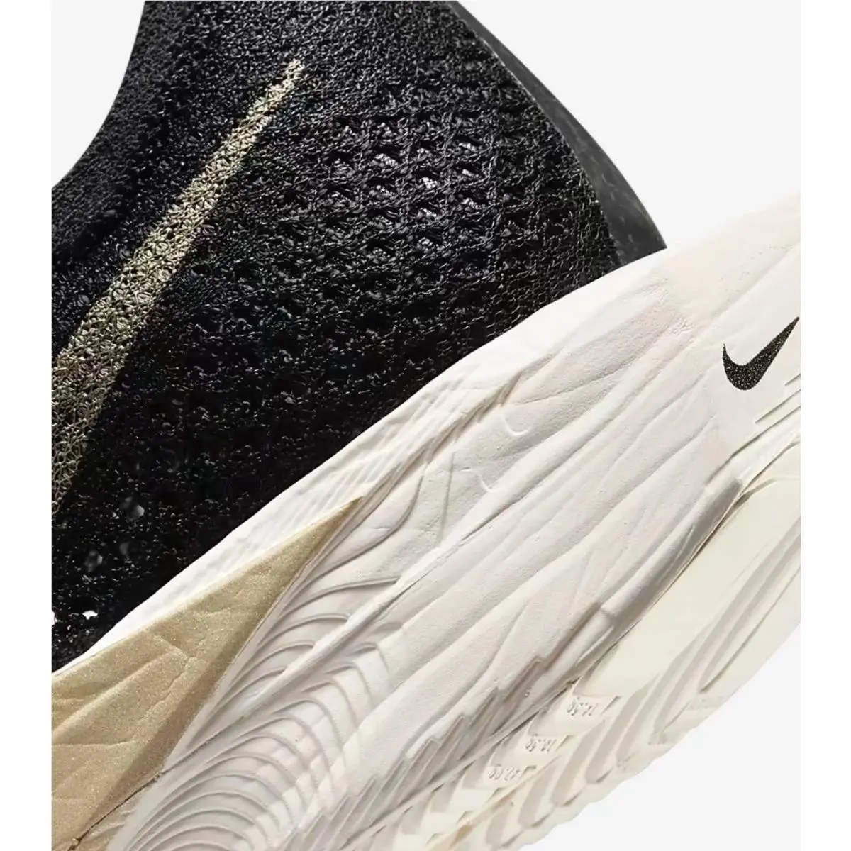 Nike shoes - Nike ZoomX Vaporfly Next% 3 - DV4129-001 - Black (UPC: 196969189341) 4
