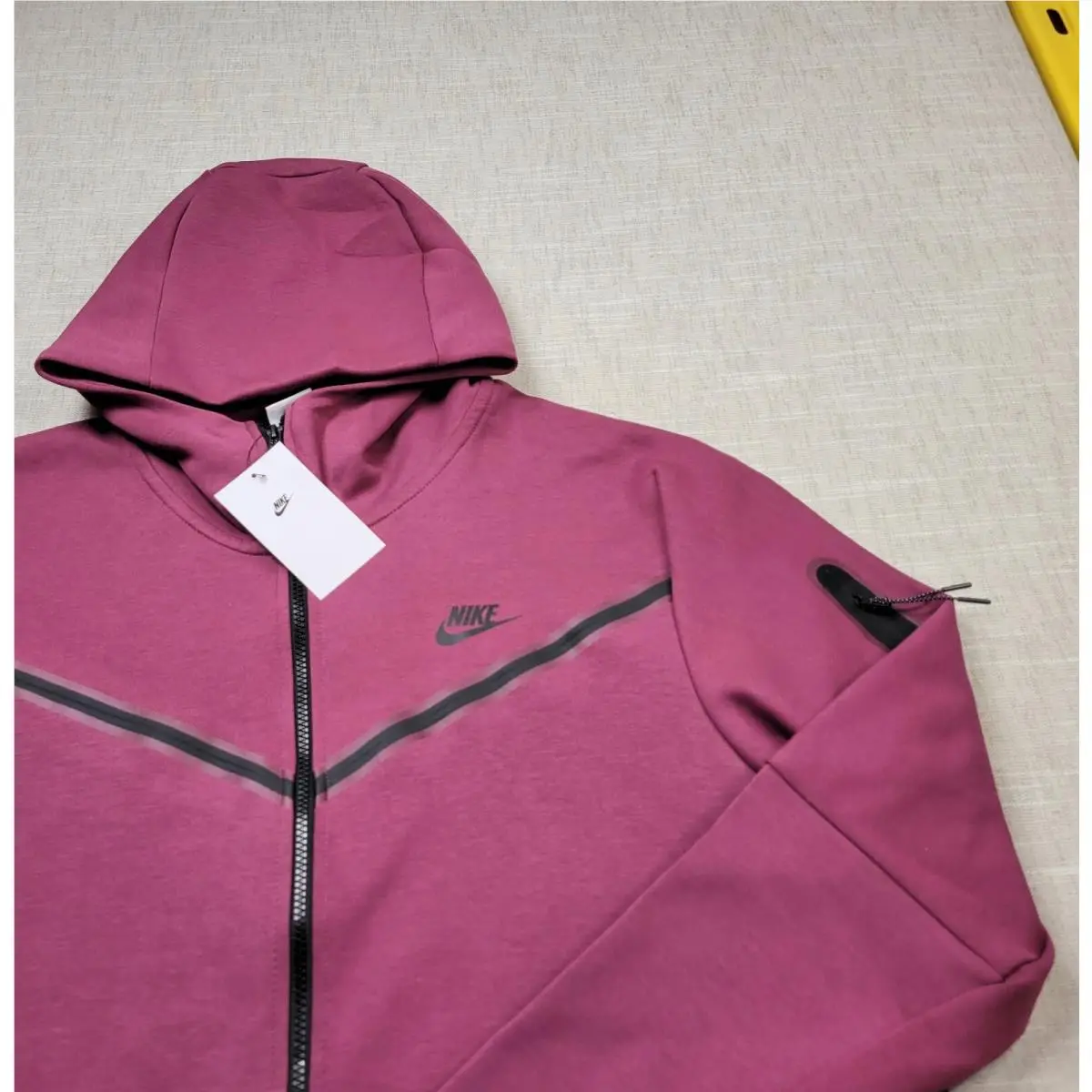 Nike clothing - CU4489-653 - CU4489-653 - Rosewood Plum Black 1