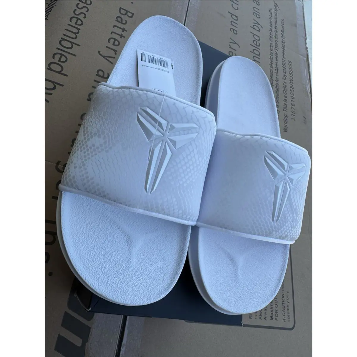 Nike shoes - Nike Offcourt Slide - Offcourt Slide - IF2870 - White 1
