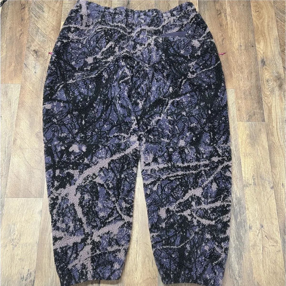 Nike clothing - FZ8618573 - FZ8618573 - Dark Raisin/Black-Summit White 1