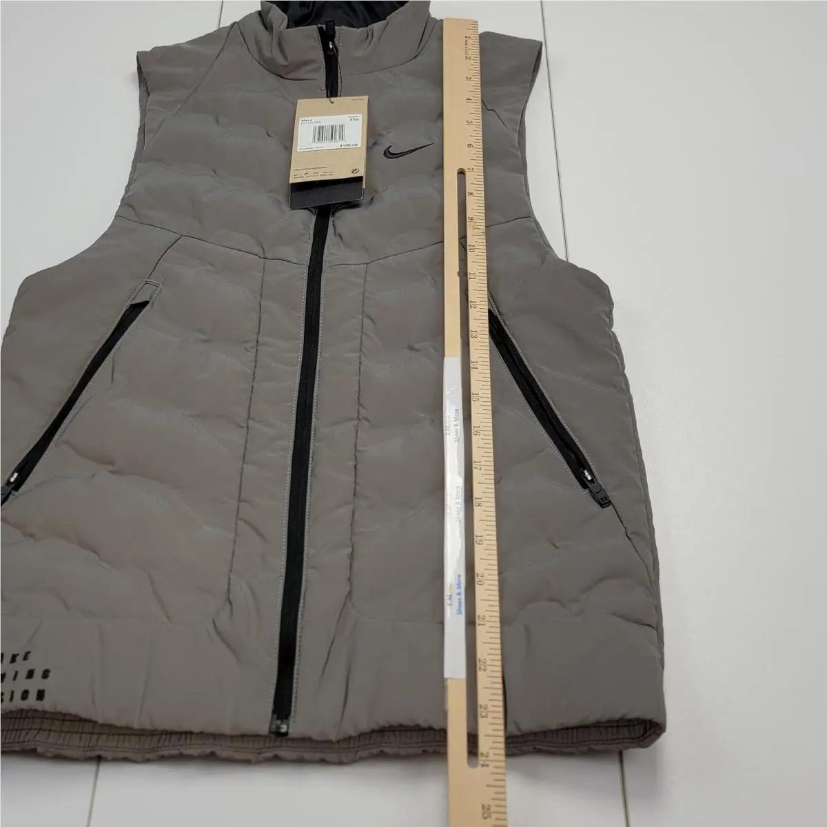 Nike clothing - Nike Therma-Fit ADV Running Vest - FZ1131 035 - Silver 9