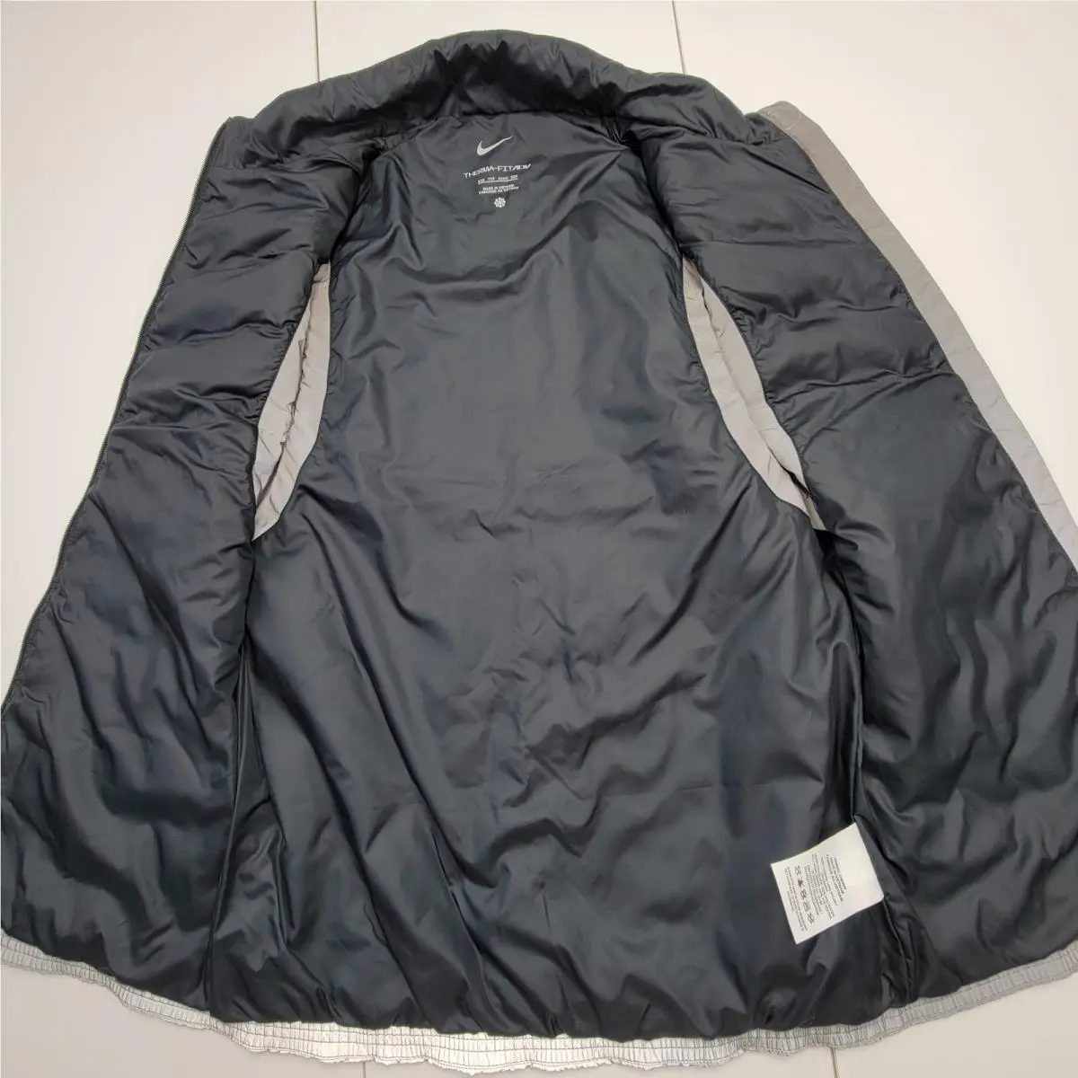 Nike clothing - Nike Therma-Fit ADV Running Vest - FZ1131 035 - Silver 7