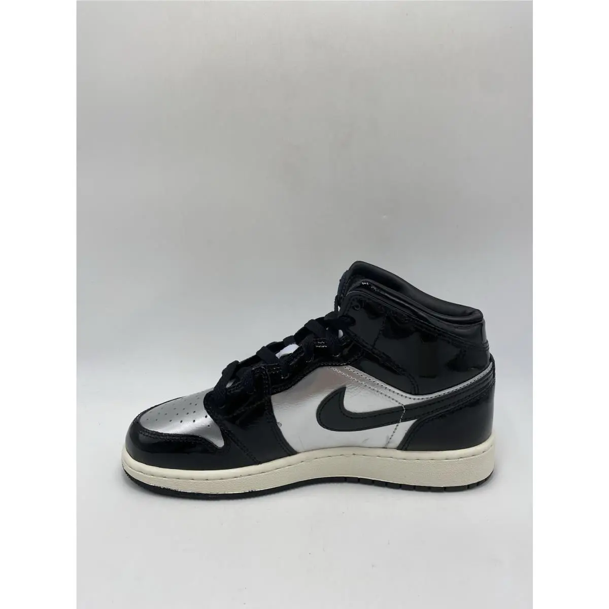 Nike shoes - Air Jordan Retro - Air Retro - FZ3938-001 - Black/Metallic Silver/Sail/Metallic Gol (UPC: 0197600886100) 1